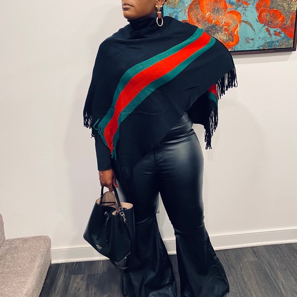 Plus size stretch faux leather pants - Picture 5 of 5